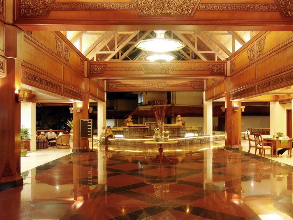 Hotel Pusako Bukittinggi Luaran gambar