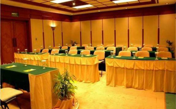 Hotel Pusako Bukittinggi Luaran gambar